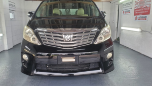 2008 Toyota Alphard Sunroofs Only 50k Miles in Black — image 4