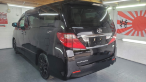 2008 Toyota Alphard Sunroofs Only 50k Miles in Black — image 5