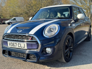 2017 MINI Hatch