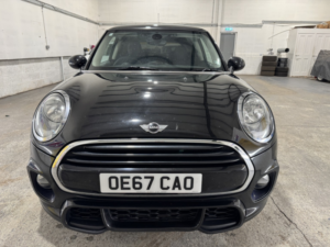 2017 MINI Hatch 1.5 Cooper 3-Door Hatch in Black — image 2