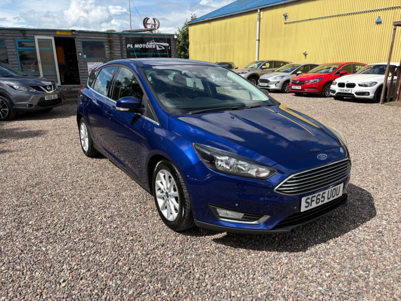 2015 Ford Focus 1.5 Tdci Titanium Hatchback 5dr Diesel Manual Euro 6 (s/s) (120 Ps) in Blue — image 1