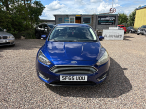 2015 Ford Focus 1.5 Tdci Titanium Hatchback 5dr Diesel Manual Euro 6 (s/s) (120 Ps) in Blue — image 2