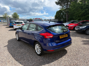 2015 Ford Focus 1.5 Tdci Titanium Hatchback 5dr Diesel Manual Euro 6 (s/s) (120 Ps) in Blue — image 5