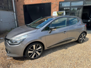 2015 Renault Clio 1.5 Dci Dynamique S Medianav Euro 5 (s/s) 5dr in Grey — image 4