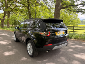 2015 Land Rover Discovery Sport 2.2 Sd4 Hse SUV 5dr Diesel Auto 4WD Euro 5 (s/s) (190 Ps) in Black — image 6