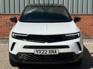 2022 Vauxhall Mokka 1.2 Turbo Sri Premium Euro 6 (s/s) 5dr in White — image 2