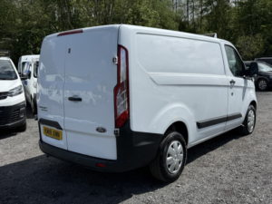 2018 Ford Transit Custom 2.0 Tdci 290 Trend in White — image 6