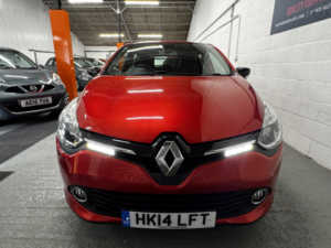 2014 Renault Clio 0.9 Dynamique Medianav Eco� Tce 90 Stop & Start in Red — image 5