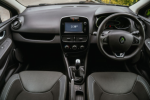 2018 Renault Clio 1.2 16v Dynamique Nav Hatchback 5dr Petrol Manual Euro 6 (75 Ps) in Grey — image 2