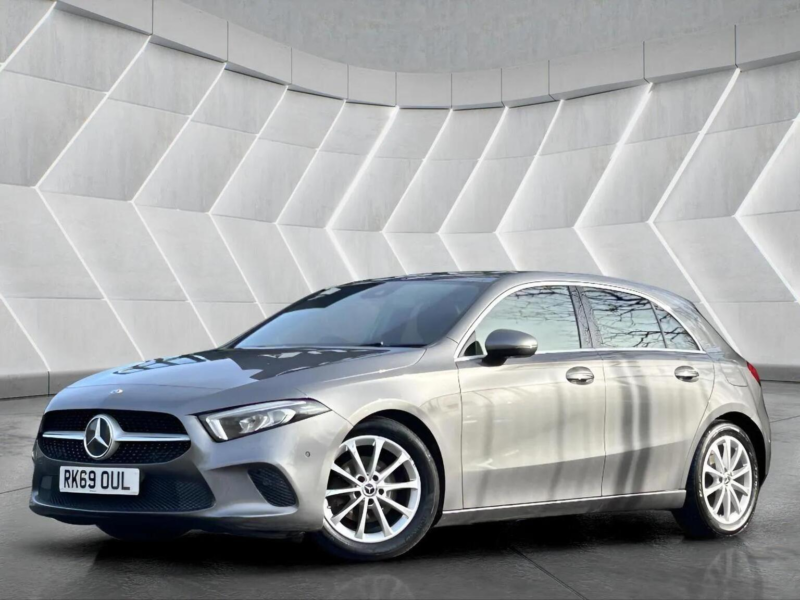 2019 Mercedes-Benz A Class 1.5 A180d Sport (premium) 7g-Dct Euro 6 (s/s) 5dr in Grey — image 1