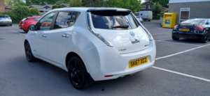 2017 Nissan Leaf 30kwh Black Edition in White — image 6