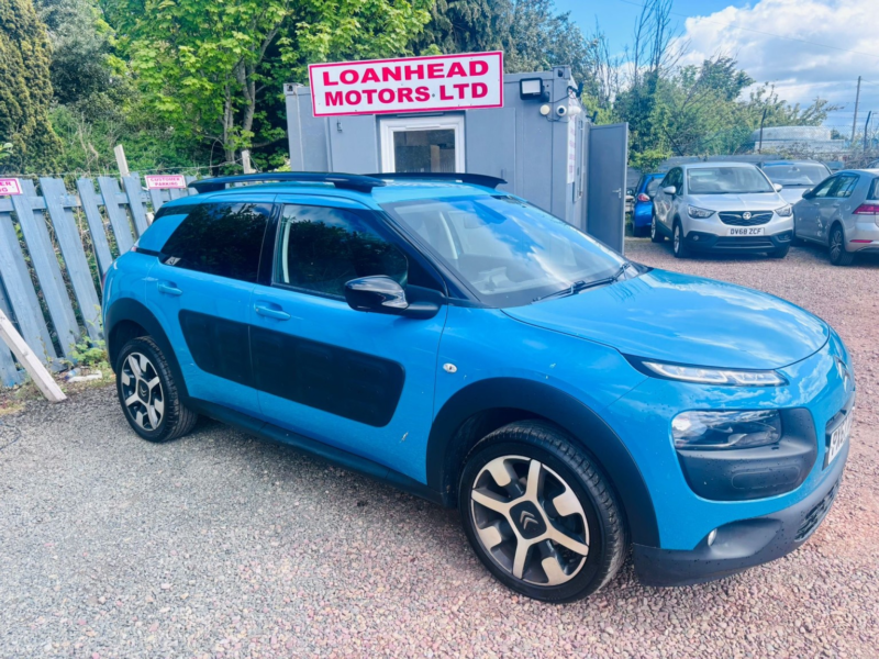 2017 Citroen C4 Cactus 1.2 Puretech Flair in Blue — image 1