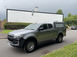 2022 Isuzu D-Max 1.9 Td Utility Diff Lock in Silver — image 6