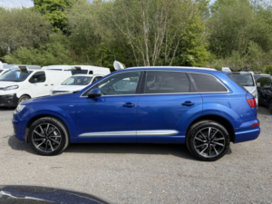 2016 Audi Q7 3.0 Tdi V6 S Line in Blue — image 5
