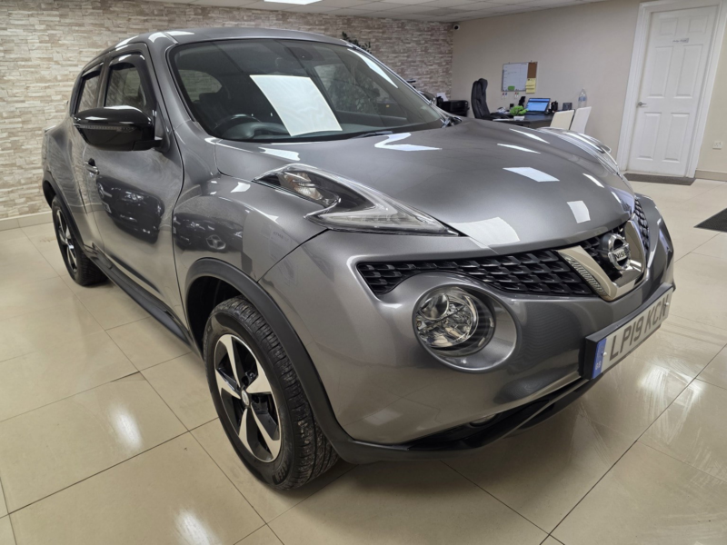 2019 Nissan Juke 1.6 Bose Personal Edition SUV 5dr Petrol Manual Euro 6 (112 Ps) in Grey — image 1