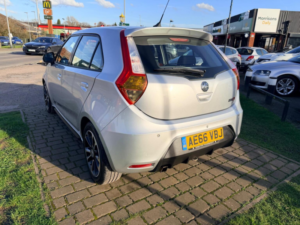 2016 MG Mg3 1.5 Vti-Tech 3style Euro 6 (s/s) 5dr in Silver — image 4