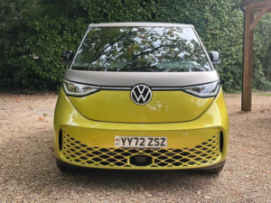 2023 Volkswagen Id. Buzz Cargo Commerce Plus Work.play Swb Day Van/camper in Yellow — image 6