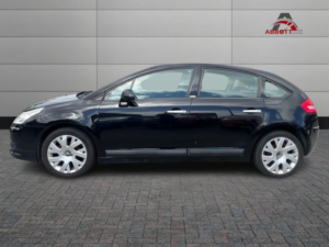 2008 Citroen C4 Hatchback 2004 - 2009 in Black — image 2