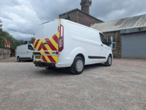 2019 Ford Transit Custom 2.0 320 Ecoblue Trend L1 H1 Euro 6 5dr in Blue — image 5