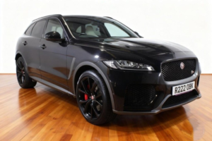 2020 Jaguar F-Pace 5.0 V8 Svr SUV 5dr Petrol Quickshift AWD Euro 6 (s/s) (550 Ps) in Black — image 4