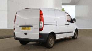2008 Mercedes-Benz Vito 2.1 109cdi Compact Panel Van Swb 5dr in White — image 4