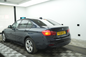 2015 BMW 3 Series 1.5 318i Sport Euro 6 (s/s) 4dr in Blue — image 6