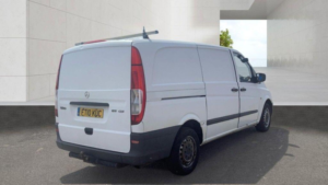 2010 Mercedes-Benz Vito 2.1 109cdi Long Panel Van Lwb 5dr in White — image 4