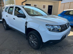 2019 Dacia Duster 1.6 Access Sce 115 4x2 My19 in White — image 2