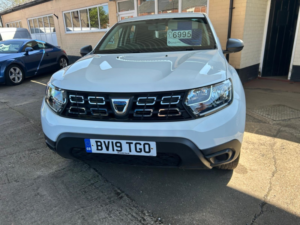 2019 Dacia Duster 1.6 Access Sce 115 4x2 My19 in White — image 5