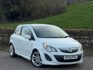 2013 Vauxhall Corsa 1.4 16v Sri Euro 5 3dr in White — image 6