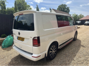 2017 Volkswagen Transporter T6 2.0 Tdi Edition 150 Swb 6 Speed Eu6 Ulez in White — image 4