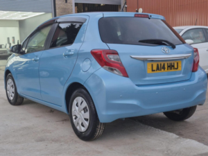 2014 Toyota Yaris Icon in Blue — image 4