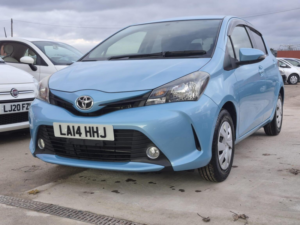 2014 Toyota Yaris Icon in Blue — image 5