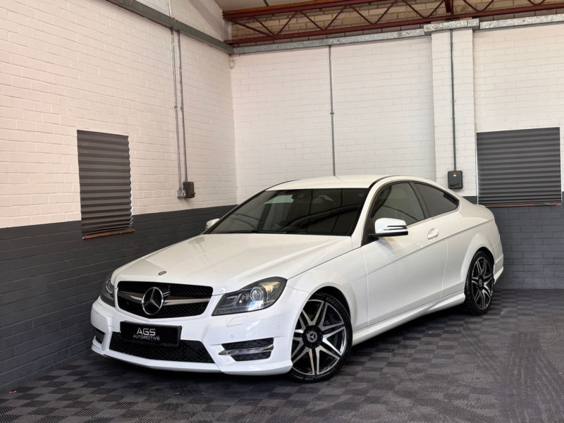 2013 Mercedes-Benz C Class 2.1 C220 Cdi Blueefficiency Amg Sport Plus Coupe 2dr Diesel G-Tronic+ Euro 5 (s/s) (170 Ps) in White — image 1