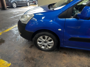 2011 Citroen Berlingo 1.6 Hdi 16v Plus Multispace MPV Euro 5 5dr in Blue — image 5