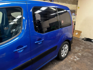 2011 Citroen Berlingo 1.6 Hdi 16v Plus Multispace MPV Euro 5 5dr in Blue — image 6