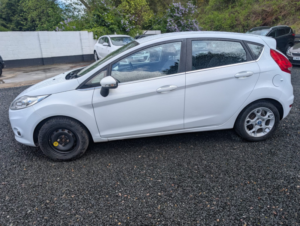 2012 Ford Fiesta 1.3 Zetec in White — image 4