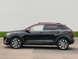 2020 Kia Stonic 1.0 T-Gdi 4 SUV 5dr Petrol Dct Euro 6 (s/s) (118 Bhp) in Black — image 4