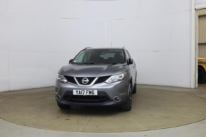 2017 Nissan Qashqai 1.5 Dci N-Connecta 2WD Euro 6 (s/s) 5dr in Grey — image 2