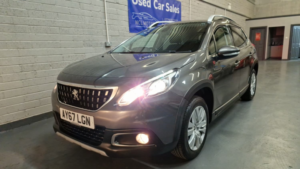 2017 Peugeot 2008 1.2 Puretech Allure in Grey — image 4