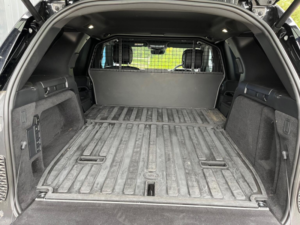 2025 Land Rover Discovery 3.0 D350 Mhev Se Auto 4WD Euro 6 (s/s) 5dr in Black — image 5