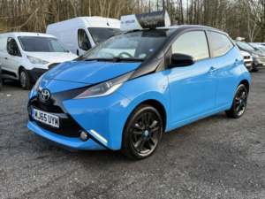 2015 Toyota Aygo 1.0 Vvt-I X-Cite in Blue — image 3