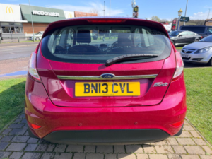 2013 Ford Fiesta 1.25 Zetec Euro 5 3dr in Red — image 6