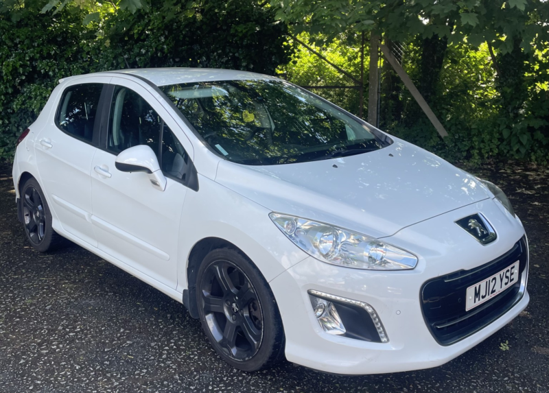 2012 Peugeot 308 1.6 Thp Gt in White — image 1