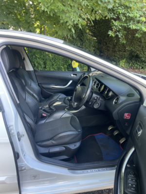 2012 Peugeot 308 1.6 Thp Gt in White — image 6
