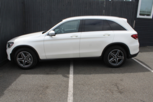 2019 Mercedes-Benz Glc 2.0 Glc220d Amg Line in White — image 5