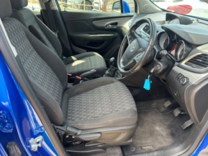 2016 Vauxhall Mokka 1.6 Cdti Tech Line in Blue — image 6