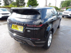 2020 Land Rover Range Rover Evoque 2.0 D150 Mhev R-Dynamic S Auto 4WD Euro 6 (s/s) 5dr in Black — image 4