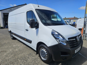 2021 Vauxhall Movano 2.3 Cdti 3500 Biturbo Edition in White — image 3