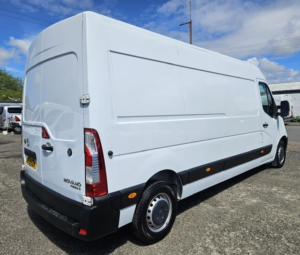 2021 Vauxhall Movano 2.3 Cdti 3500 Biturbo Edition in White — image 5